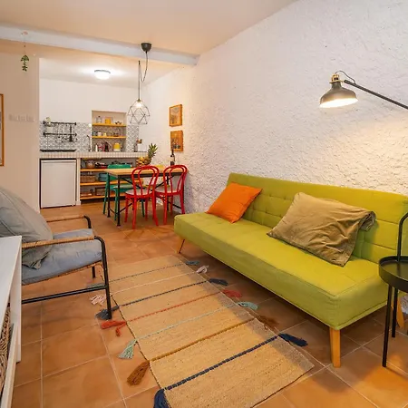 Nora By The Lägenhet